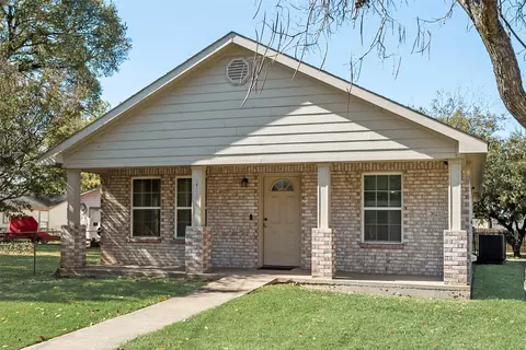 3623 Palacios Ave, Dallas, TX 75212