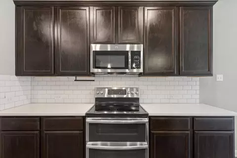 Kitchen - 2712 Beutel Rd, Lorena, TX 76655 photo 2 of 3