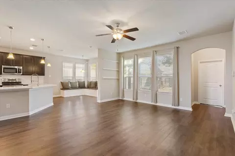 Living - 2712 Beutel Rd, Lorena, TX 76655 photo 4 of 5