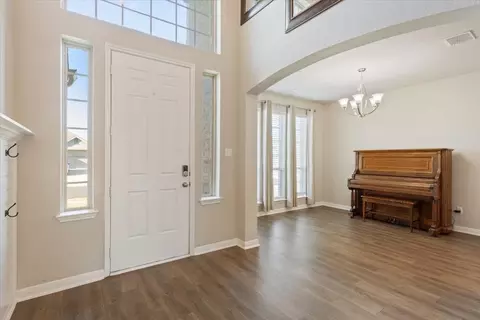 Entry Way - 2712 Beutel Rd, Lorena, TX 76655 photo 2 of 4