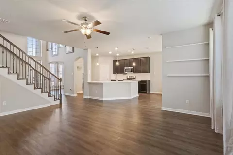 Living - 2712 Beutel Rd, Lorena, TX 76655 photo 2 of 5