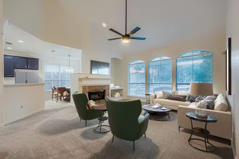 9313 Preston Trl, Irving, TX 75063
