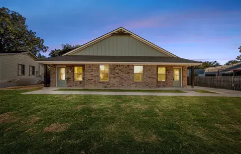 306 Lorraine Dr, Waco, TX 76707