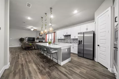Kitchen - 7114 Running Iron Trl, Sachse, TX 75048 photo 1 of 4