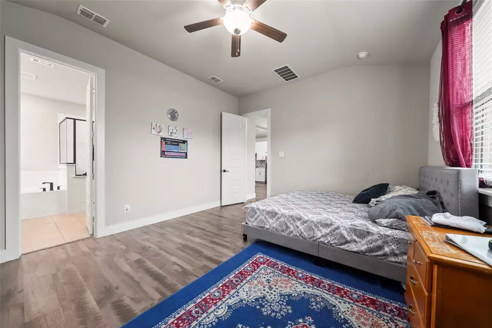 Bedroom - 7114 Running Iron Trl, Sachse, TX 75048 photo 3 of 4