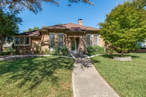7301 Hundley Blvd, Dallas, TX 75231