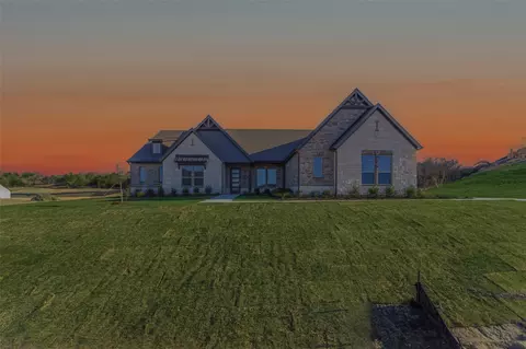 424 Texas Sage Trl, Weatherford, TX 76085