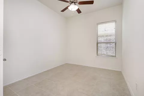 Bedroom - 516 Maverick St, Anna, TX 75409 photo 4 of 4