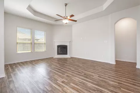 Living - 516 Maverick St, Anna, TX 75409 photo 3 of 4