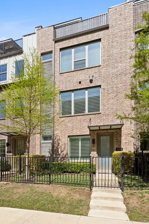 3928 Riesling Rdg, Dallas, TX 75204