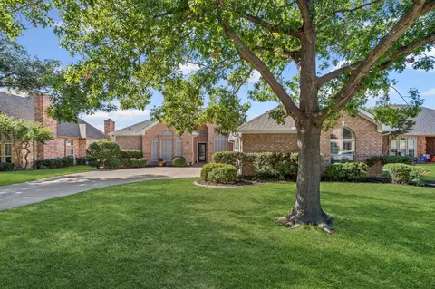 3719 Canon Gate Cir, Carrollton, TX 75007