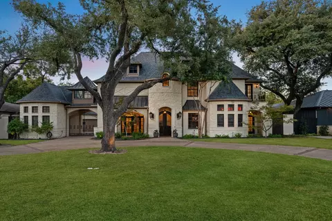 5715 Meadow Crest Dr, Dallas, TX 75230