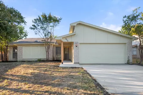 906 Lemontree Ct, Arlington, TX 76017
