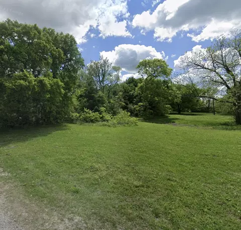 211 Church St, Trenton, TX 75490
