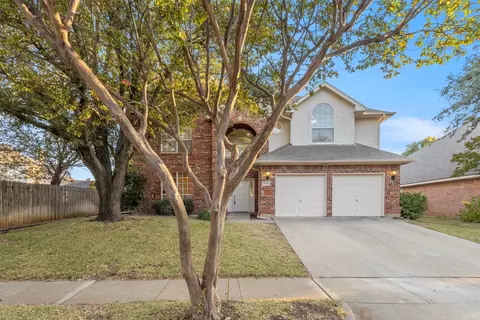 5116 Glen Springs Trl, Fort Worth, TX 76137