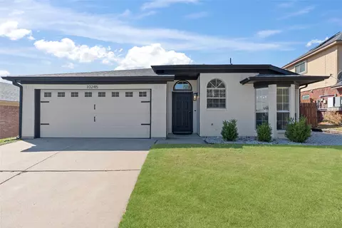 10245 Sunset View Dr, Fort Worth, TX 76108