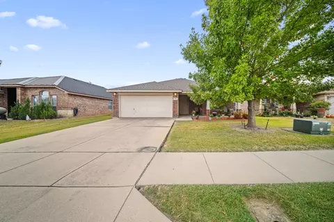 3152 Hanna Ranch Blvd, Fort Worth, TX 76140