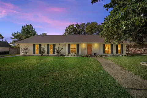 5625 Lake Jackson St, Waco, TX 76710