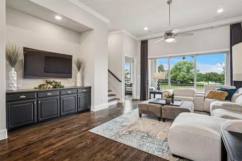 4823 Cloudcroft Ln, Irving, TX 75038