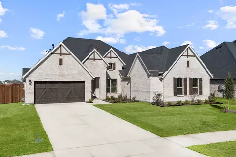 221 Pine Leaf Trl, Waxahachie, TX 75165