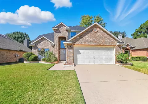 1914 Cheshire Dr, Grapevine, TX 76051