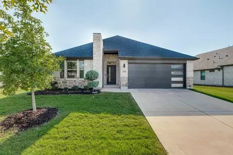 3006 Northshore Dr, Celina, TX 75009