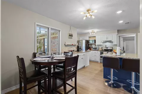 3233 Ellen Dr, Commerce, TX 75428 photo 8