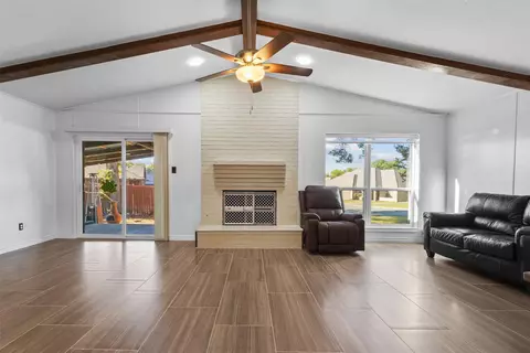 3233 Ellen Dr, Commerce, TX 75428 photo 7
