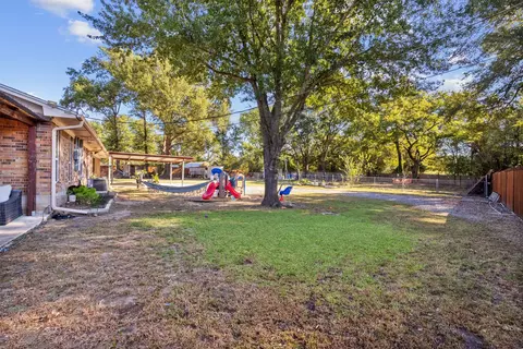 3233 Ellen Dr, Commerce, TX 75428 photo 23
