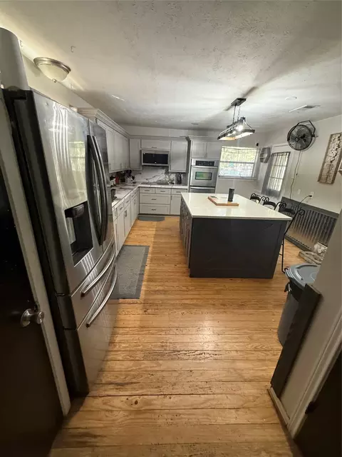 32894 County Road 2142, Kemp, TX 75143