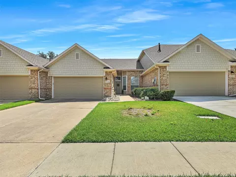 3116 Apple Tree Dr, Plano, TX 75093