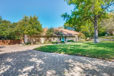 1104 Portofino Ct, Arlington, TX 76012