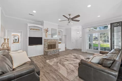 Living - 11209 Tree Lake Dr, Waco, TX 76708 photo 1 of 3