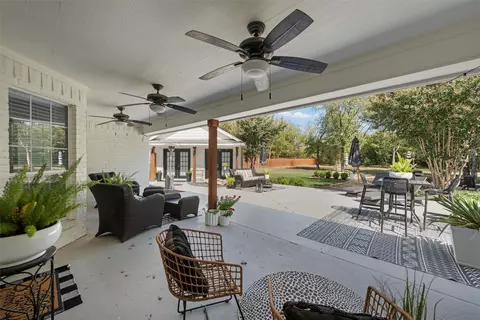 Exterior - 11209 Tree Lake Dr, Waco, TX 76708 photo 4 of 11