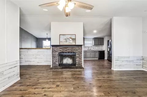 112 Pine Ridge Cir, Sherman, TX 75092