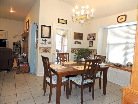 Dining - 6509 Todd Run, Abilene, TX 79606 photo 3 of 3