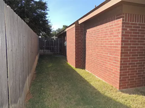 Exterior - 6509 Todd Run, Abilene, TX 79606 photo 8 of 9