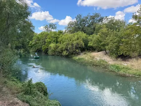 4194 SE River Rd, Martindale, TX 78655