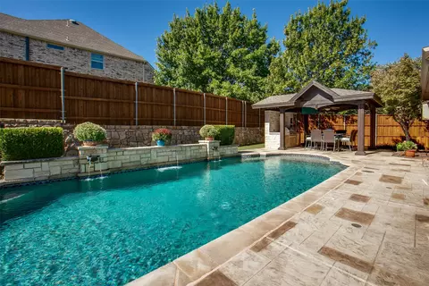 227 Justin Rd, Murphy, TX 75094