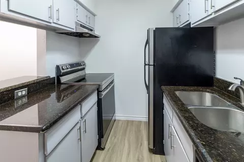 4044 Buena Vis #104, Dallas, TX 75204
