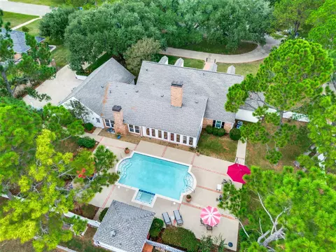 713 Meadow Dr, Corsicana, TX 75110