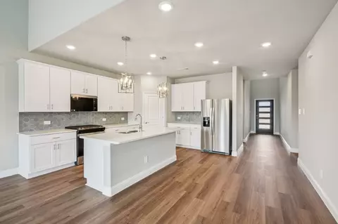 417 Midnight Oak Dr, Mckinney, TX 75069