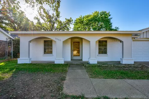 2906 SE 6th St, Mineral Wells, TX 76067