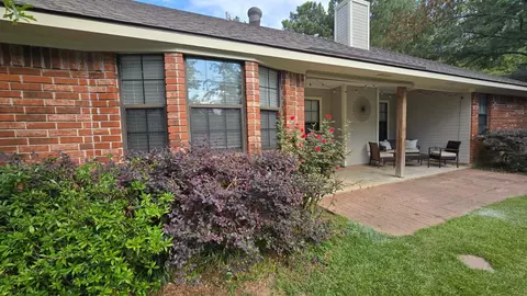 3117 Halls Trl, Haughton, LA 71037