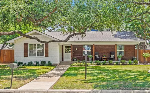 404 Paula, Mckinney, TX 75069