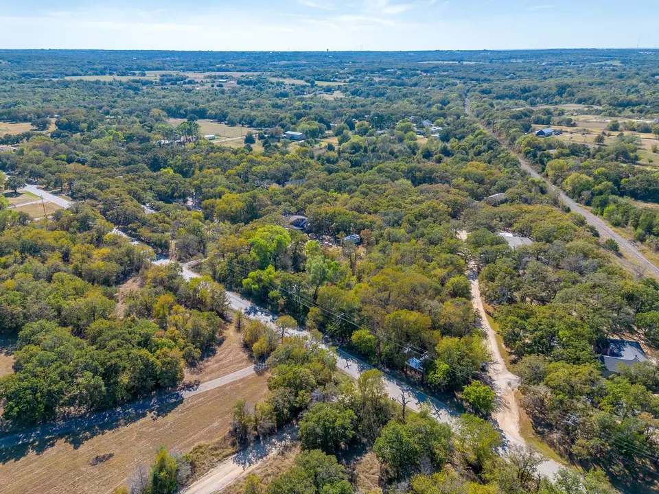View/Area - 732 S County Road 810, Alvarado, TX 76009 photo 2 of 12