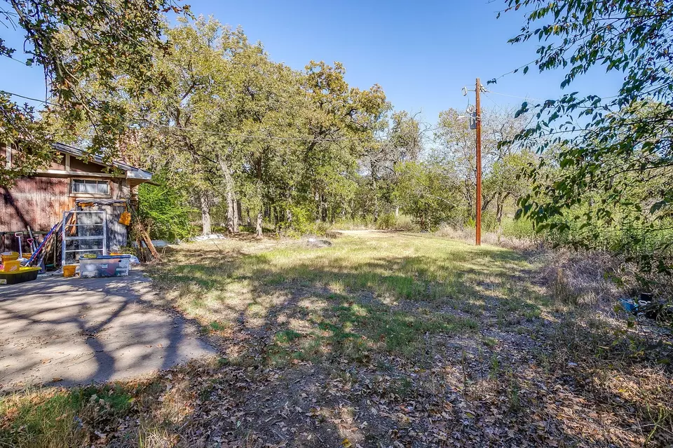 Exterior - 732 S County Road 810, Alvarado, TX 76009 photo 9 of 16