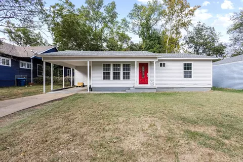 1221 W Crawford St, Denison, TX 75020