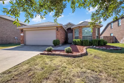 511 Magnolia Dr, Nevada, TX 75173