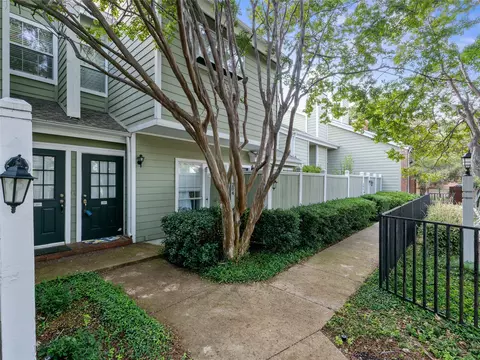6220 Bentwood Trl #205, Dallas, TX 75252